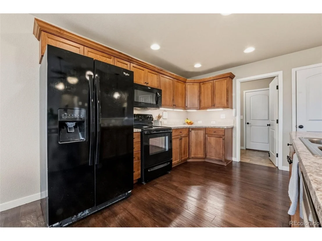 Photo of 102 11th Ave