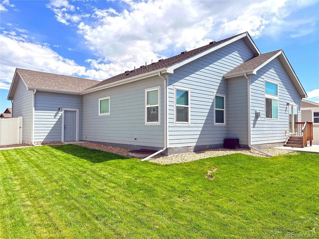 Photo of 871 Sunlight Peak Dr