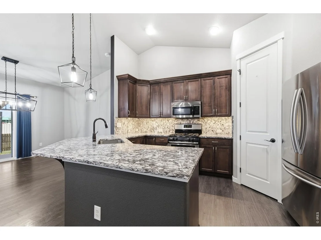Photo of 347 Linden Oaks Dr