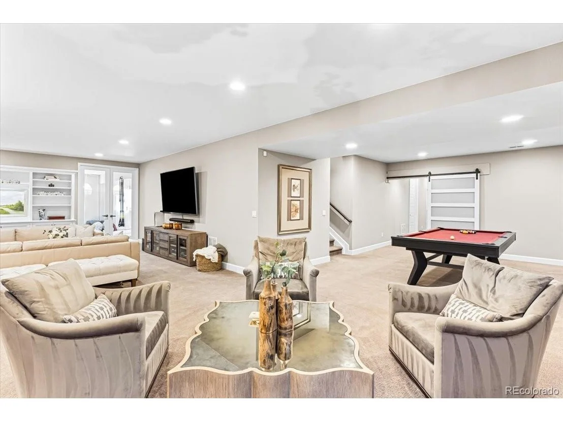 Photo of 4888 Hogback Ridge Rd
