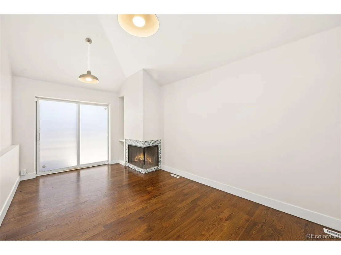 Photo of 170 Oneida St