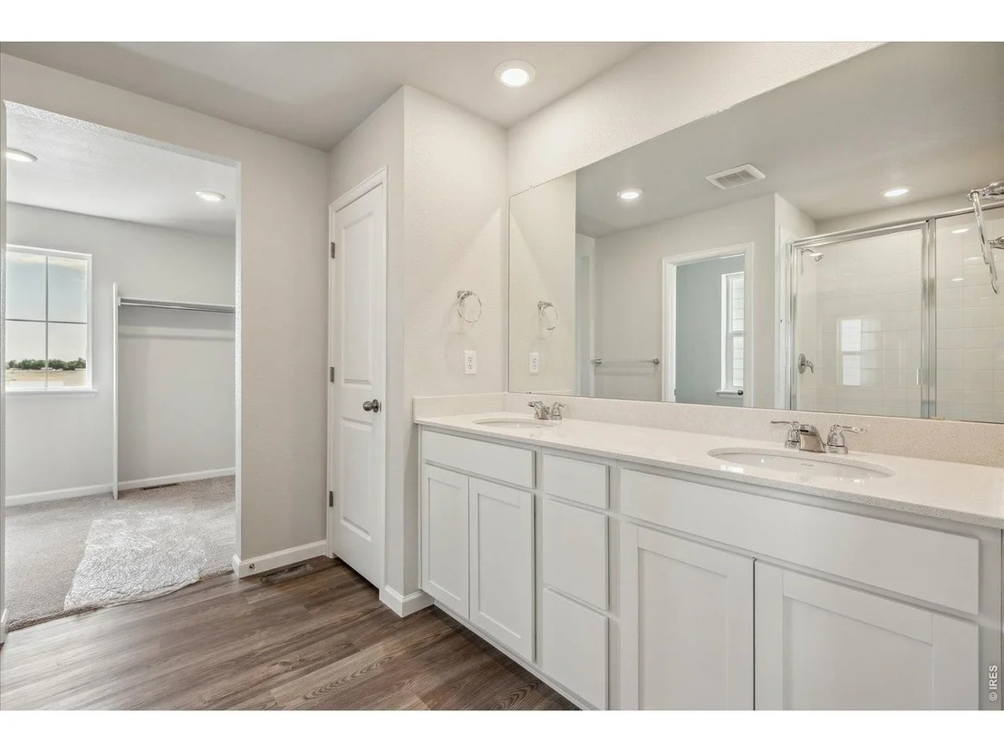 Photo of 822 Kettlepond Way