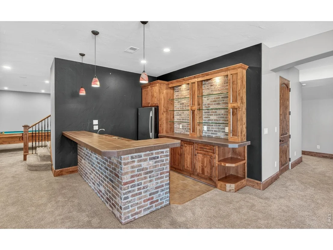 Photo of 2102 Shoreside Dr