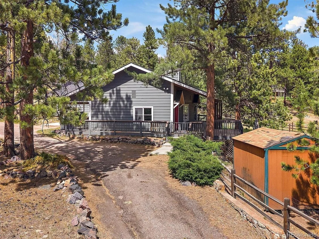 Photo of 29035 Douglas Park Rd