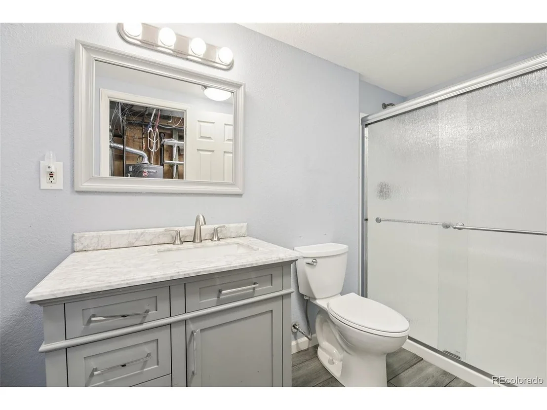Photo of 2427 Cherry Cir