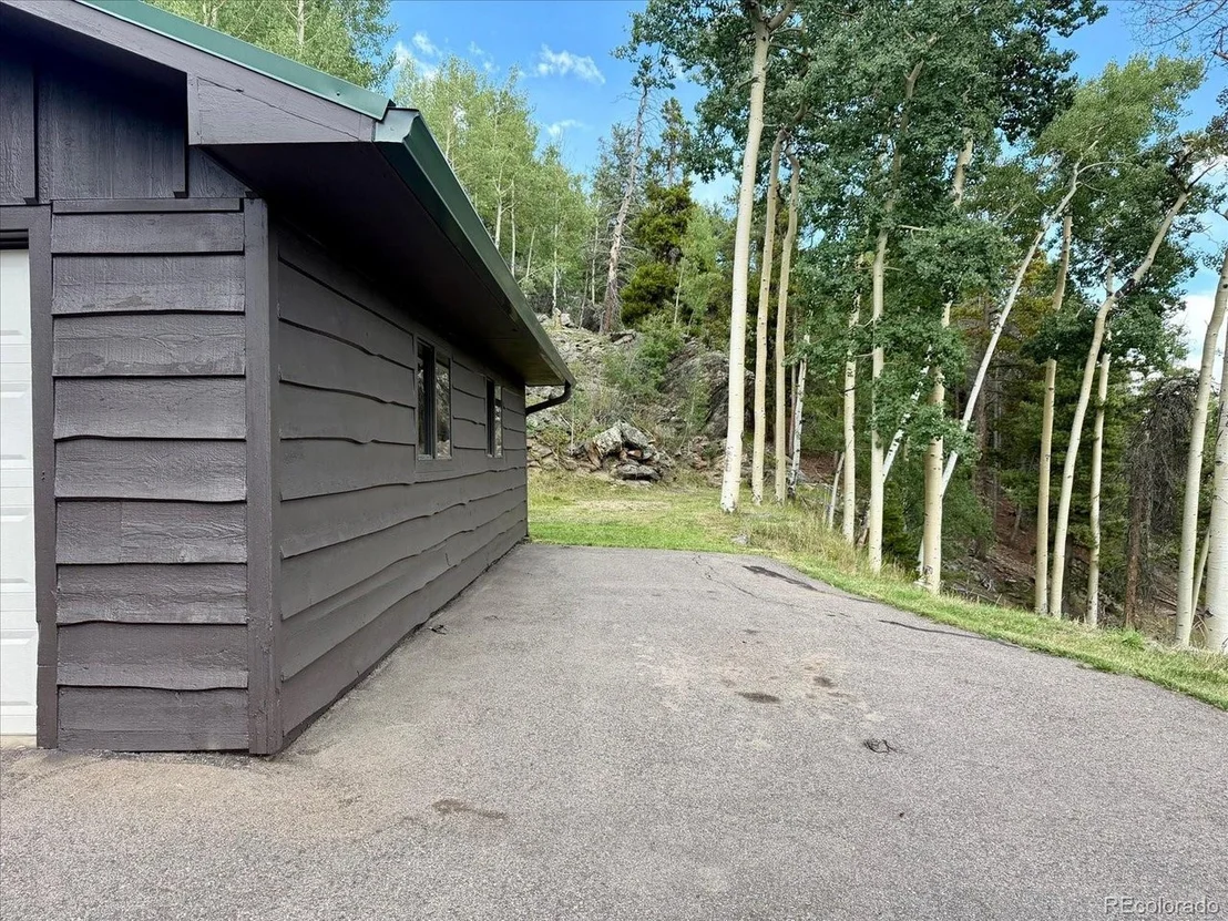 Photo of 66 Lodgepole Cir