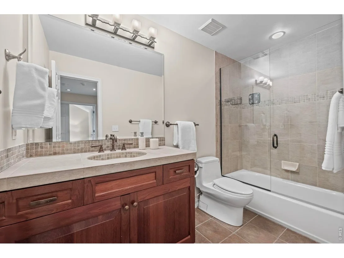 Photo of 7126 Cedarwood Cir