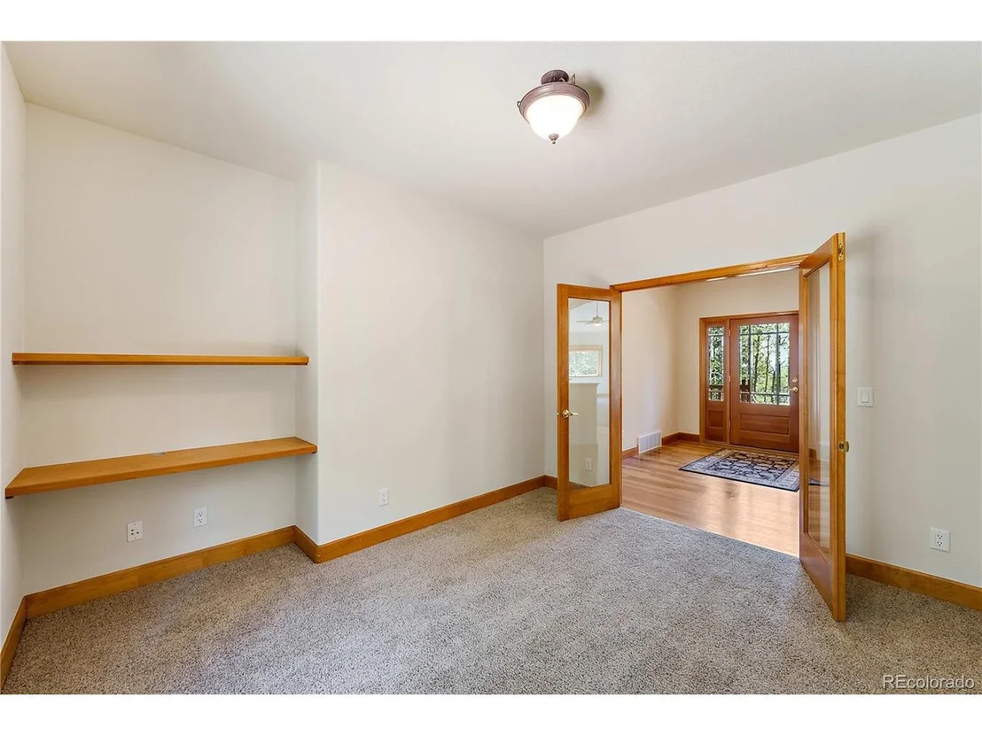 Photo of 10722 Conifer Mountain Rd