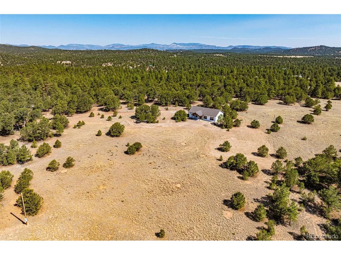 Photo of 312 16th Trl
