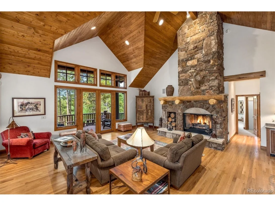 Photo of 175 Highlands Dr
