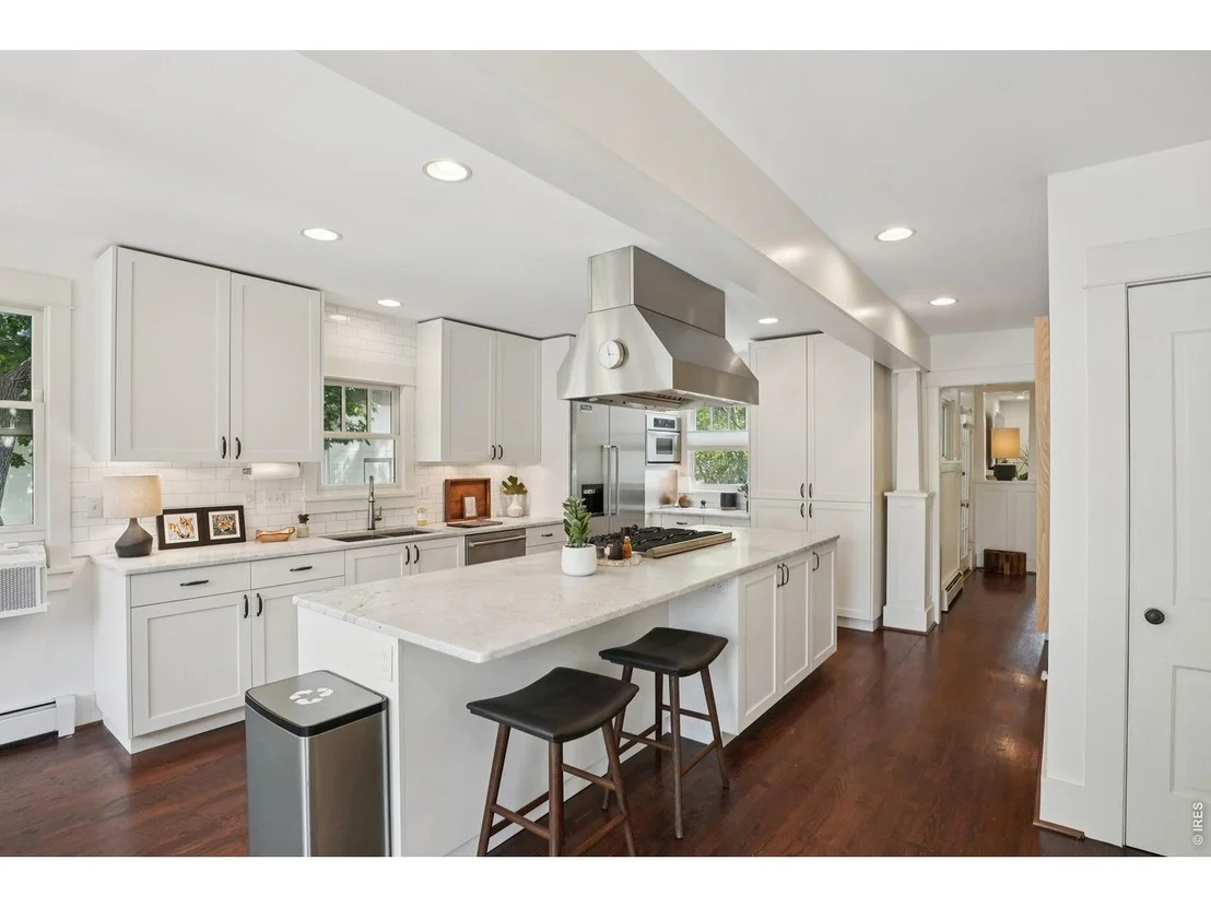 Photo of 1013 Mapleton Ave