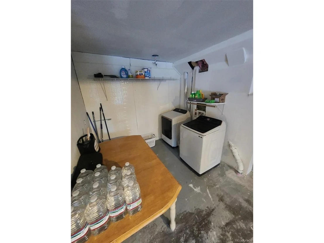 Photo of 215 Bum Dr