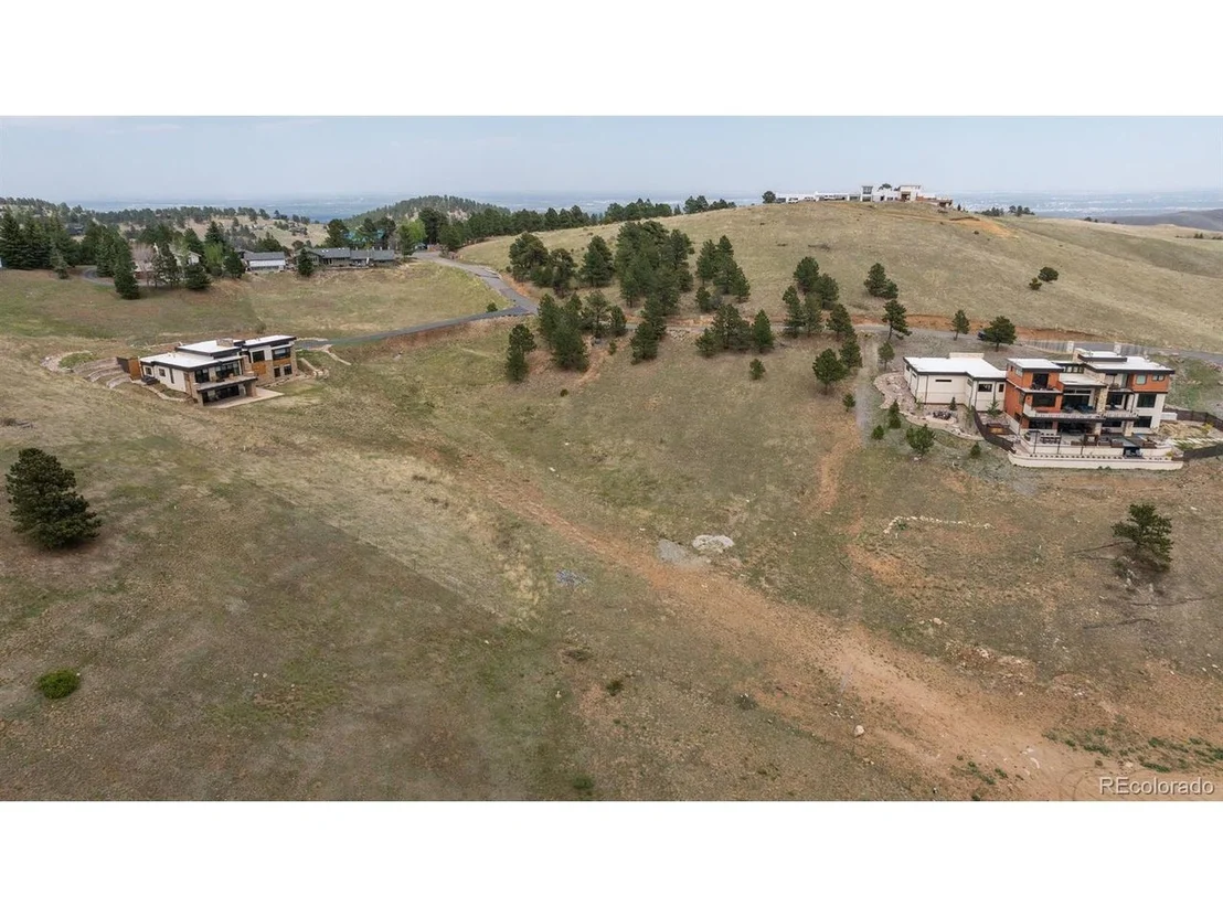 Photo of 455 Strada Rossa Rd