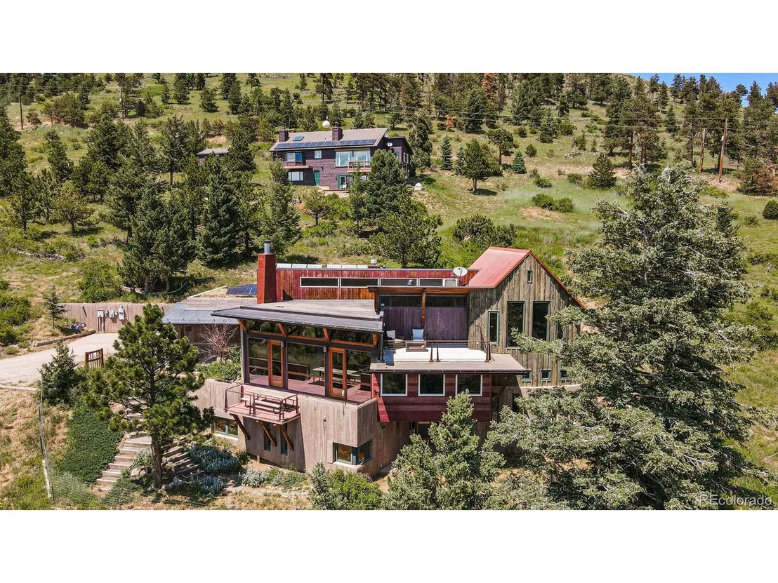 Photo of 340 S Peak Rd