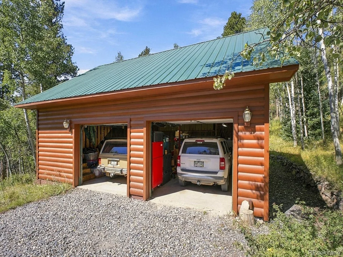 Photo of 760 Coyote Cir