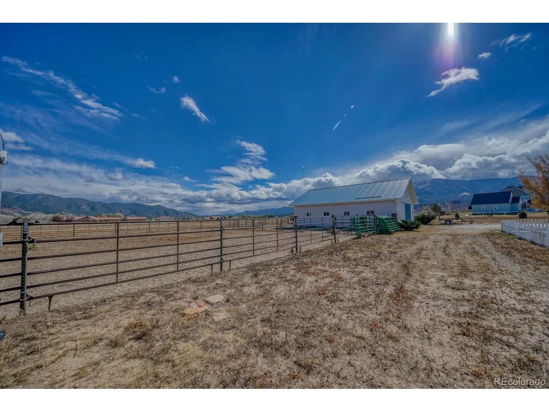 Photo of 8115 County Road 144