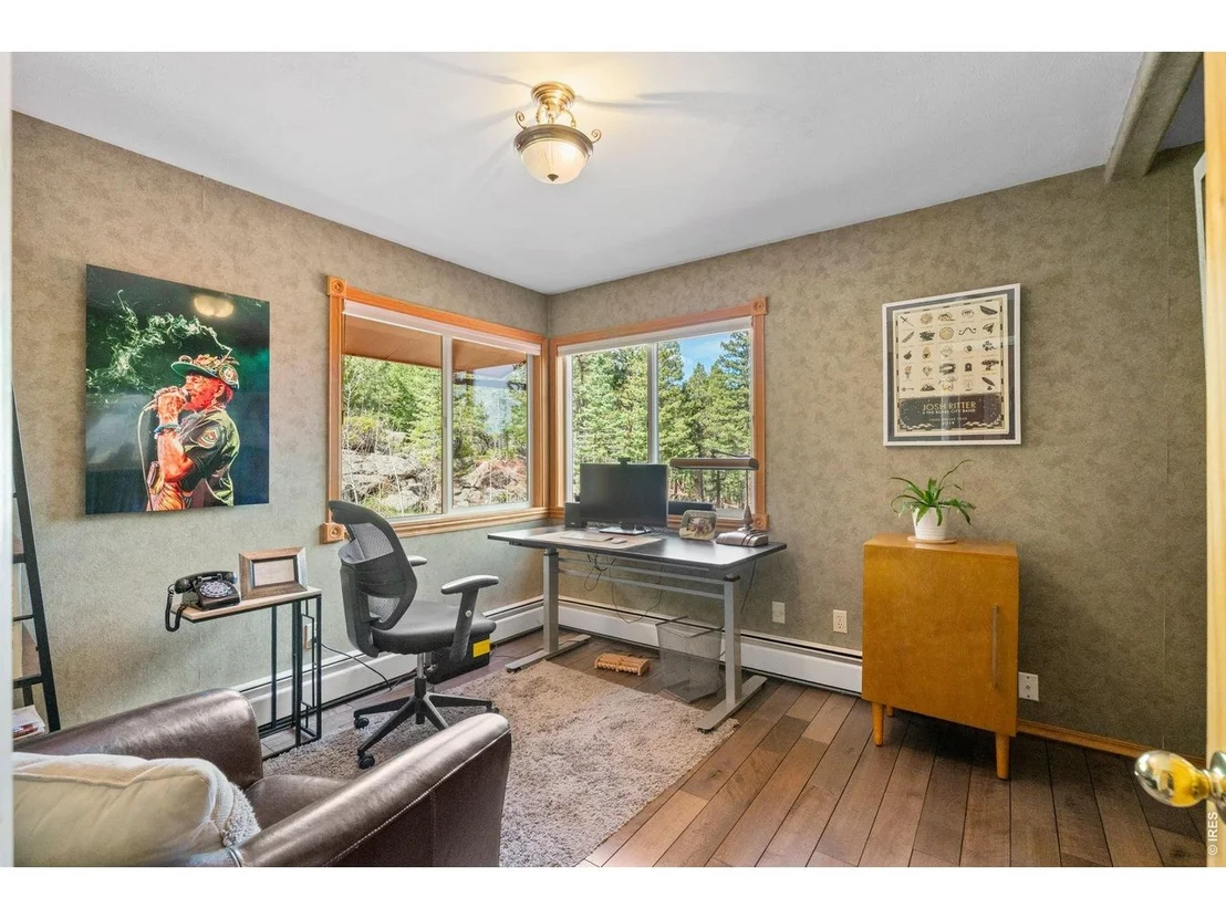 Photo of 526 Brook Rd