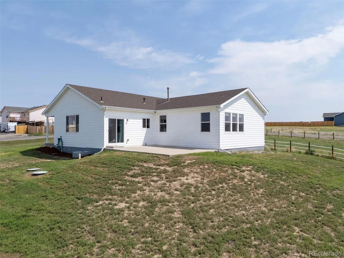 Photo of 1419 4th Pl