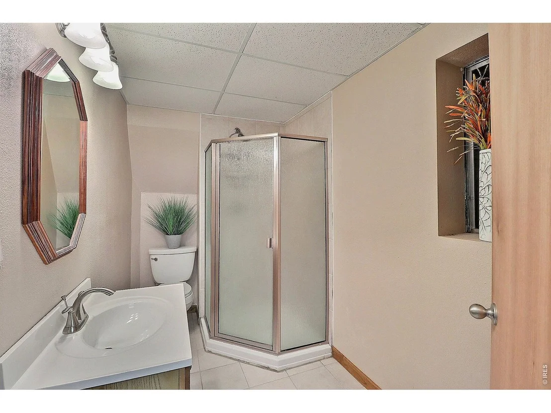 Photo of 204 River Rd
