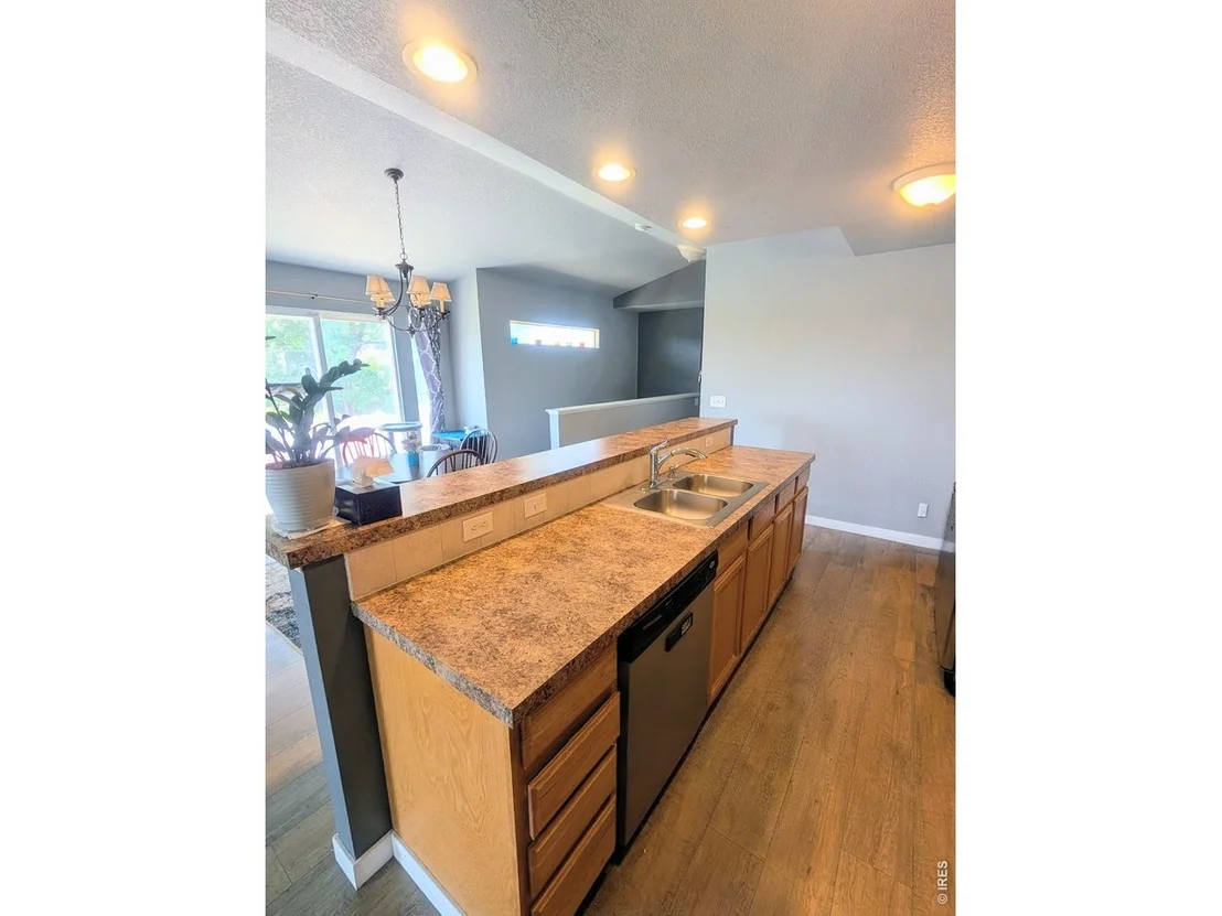 Photo of 4333 Paintbrush Dr