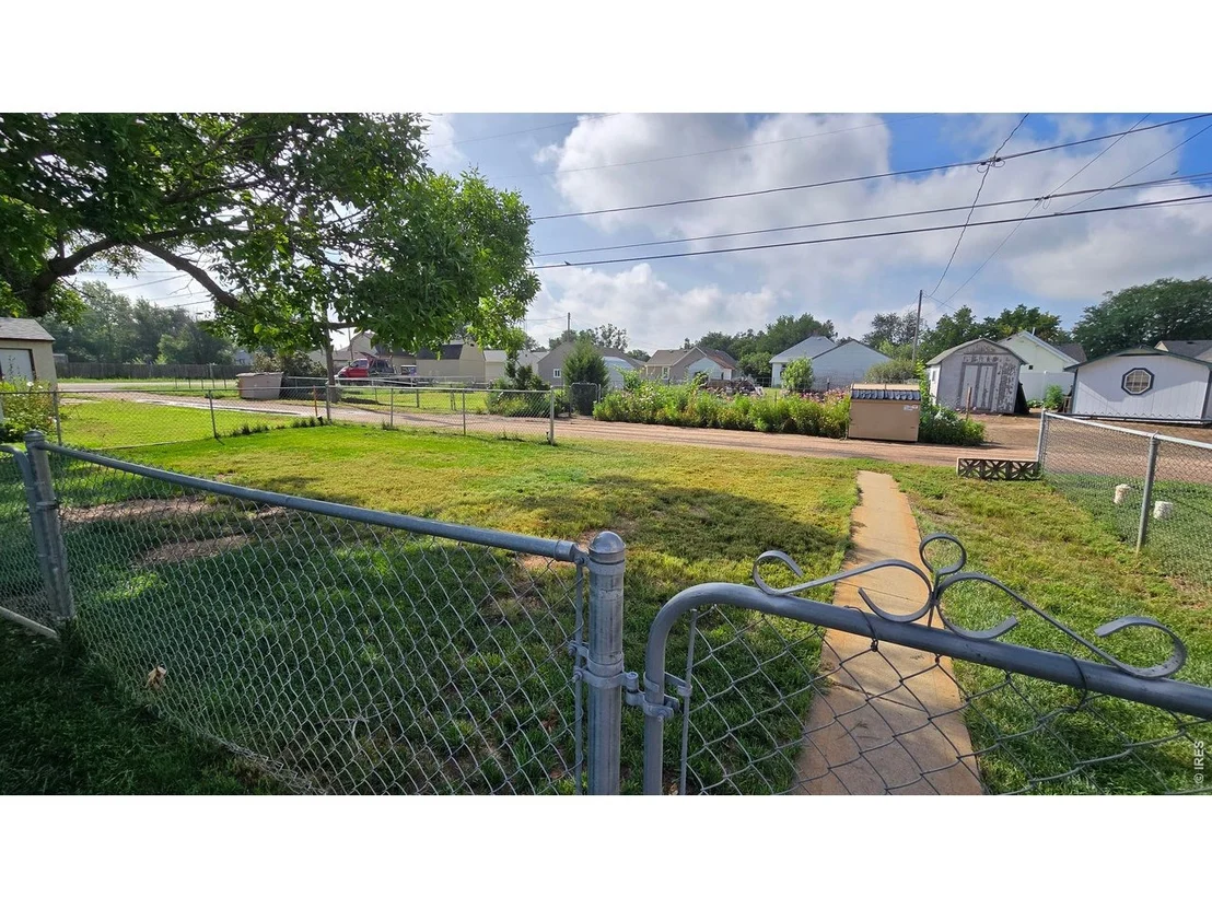 Photo of 411 Clark St