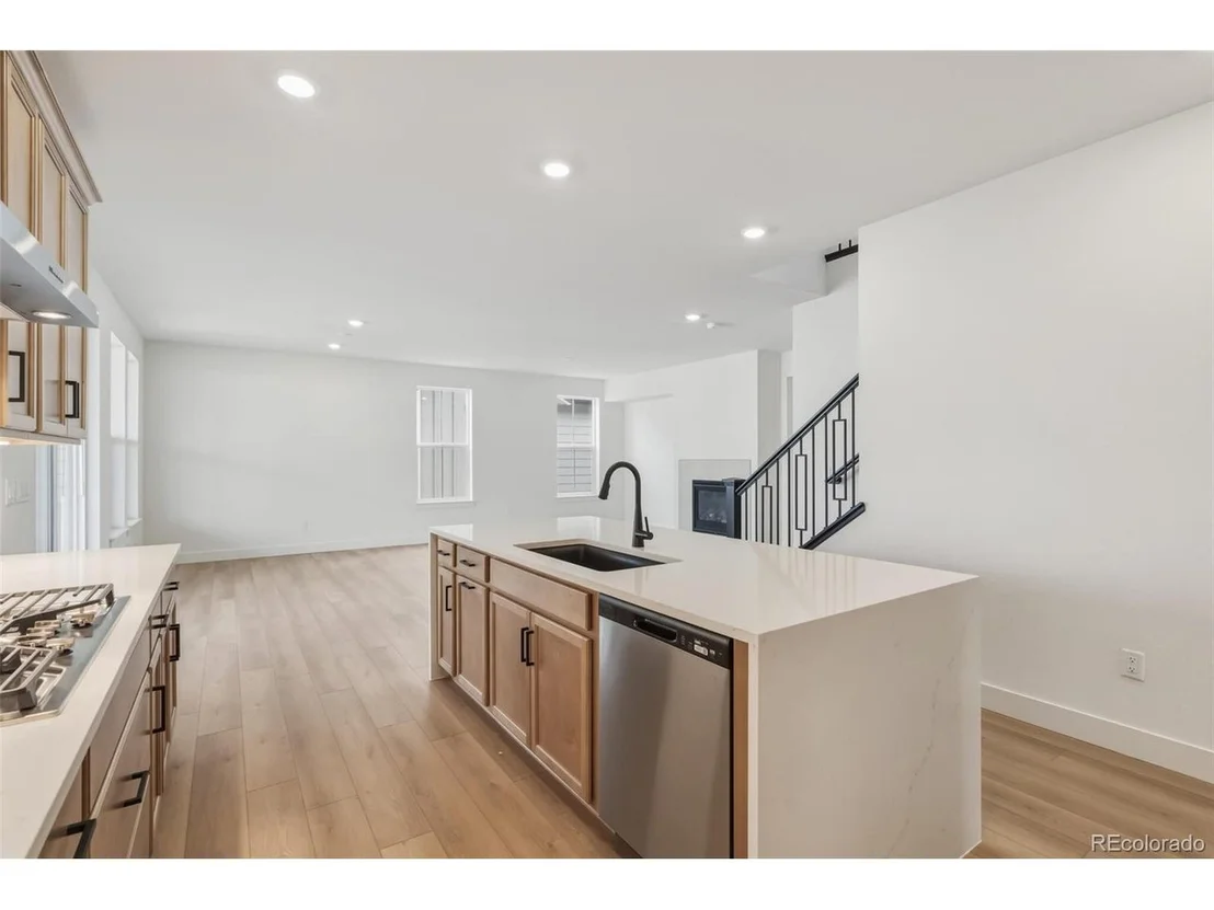 Photo of 1597 Bloom St