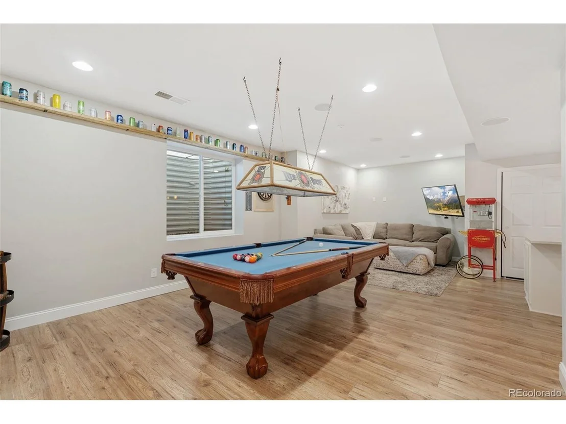 Photo of 6808 Rainier Rd
