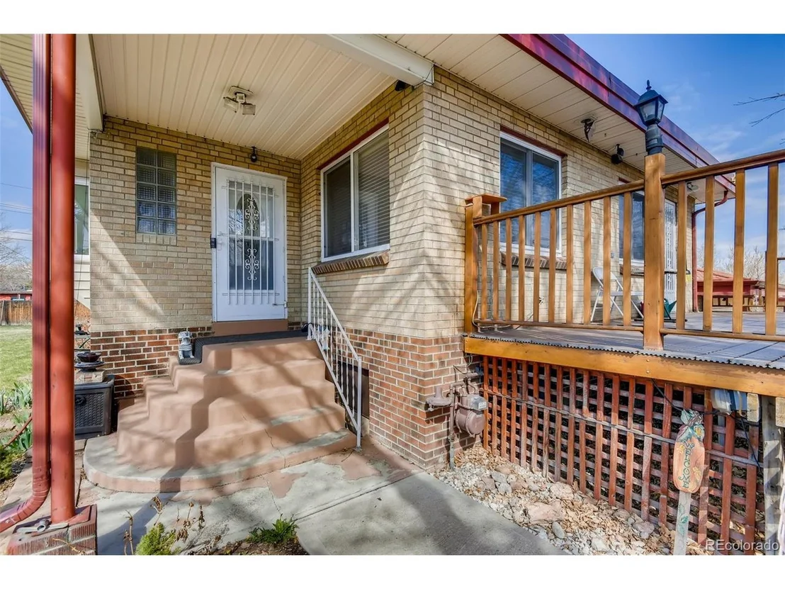 Photo of 1 Yates St