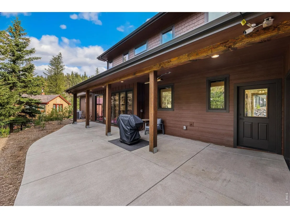 Photo of 2742 Ypsilon Cir