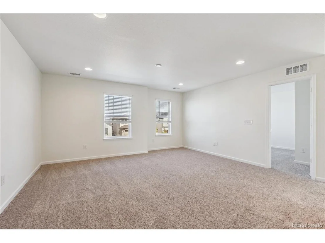 Photo of 1140 Colony Dr