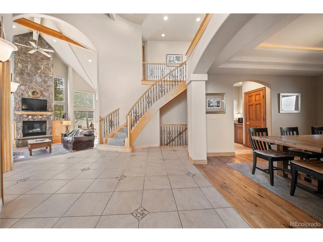 Photo of 11421 Belle Meade Dr