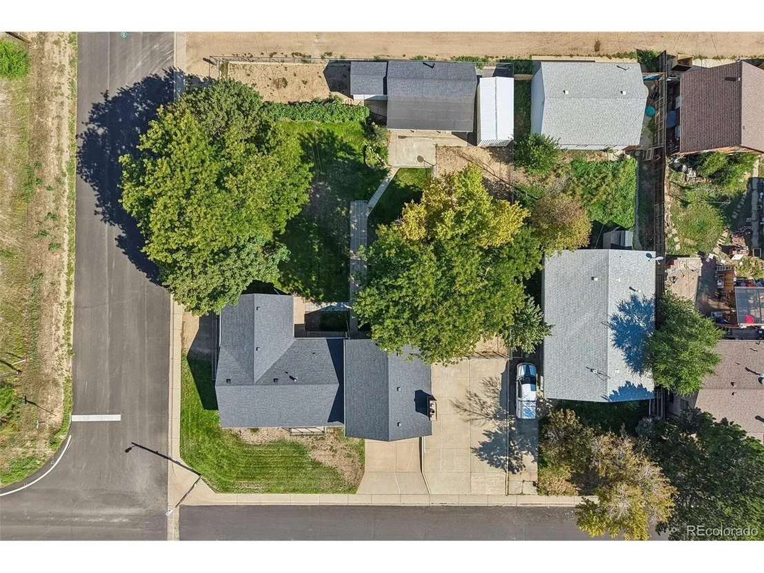 Photo of 101 2nd St