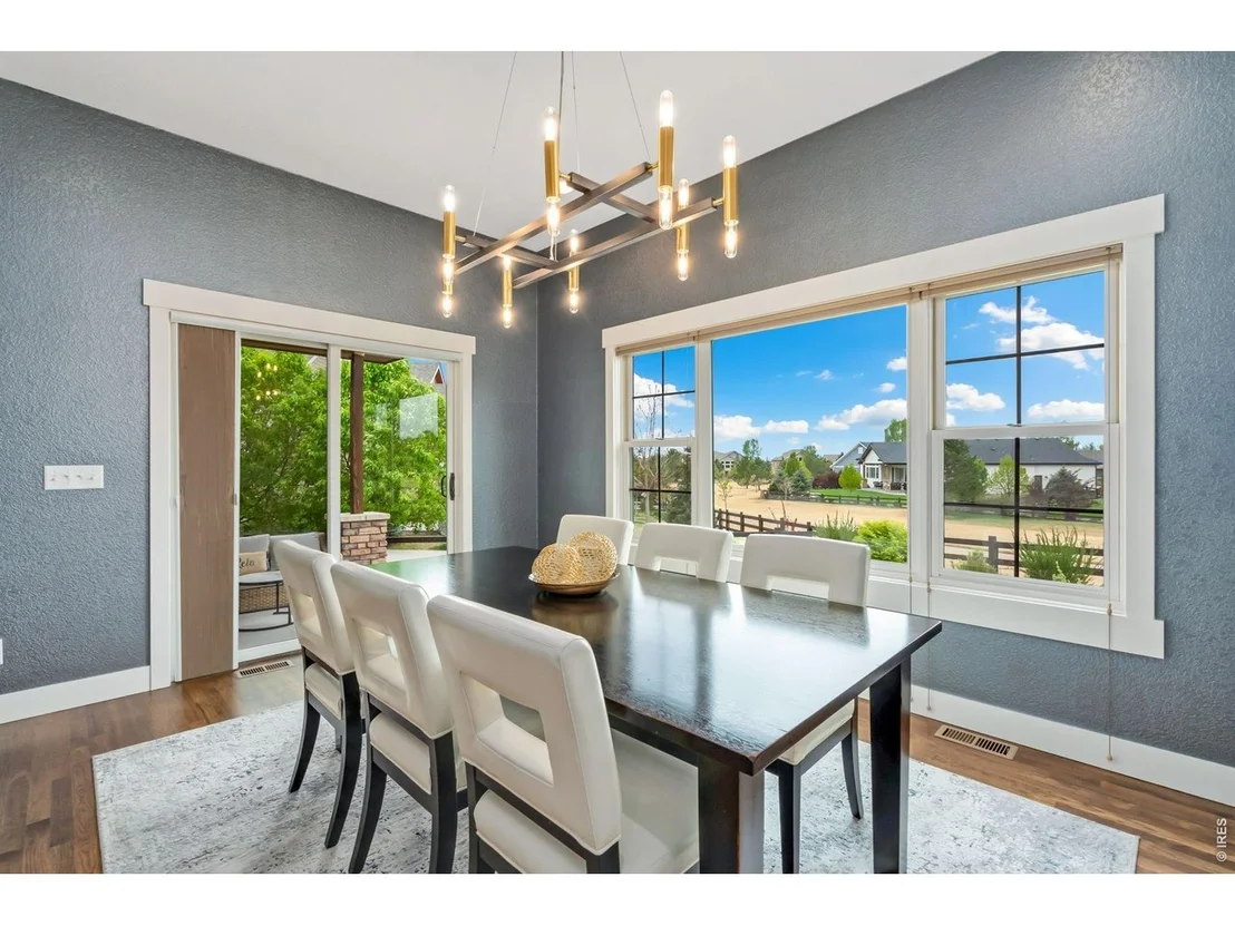 Photo of 1115 Waterfall St