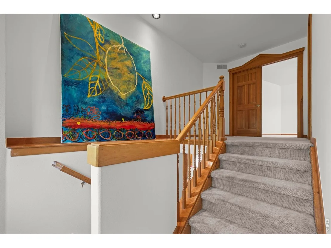 Photo of 1001 Utica Cir