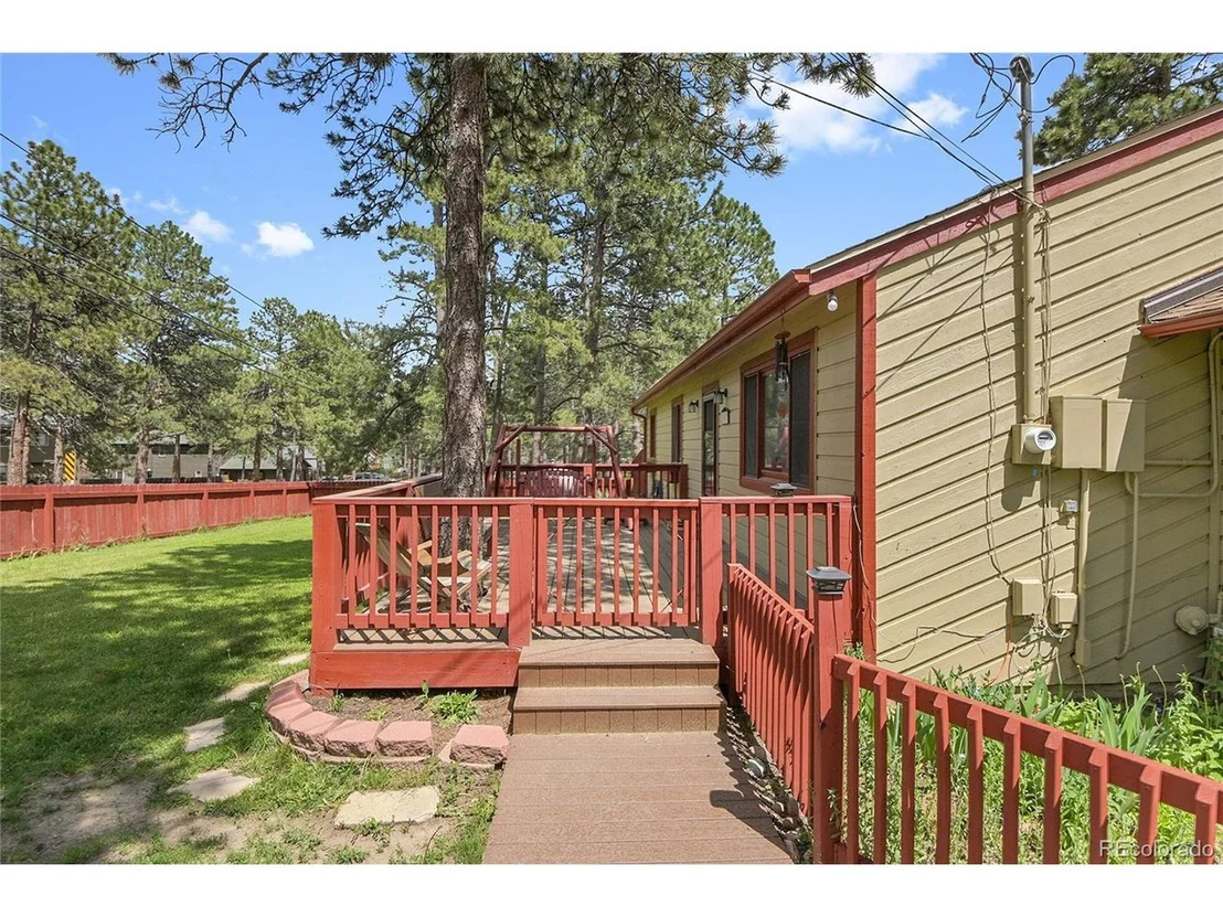 Photo of 30400 Hilltop Dr