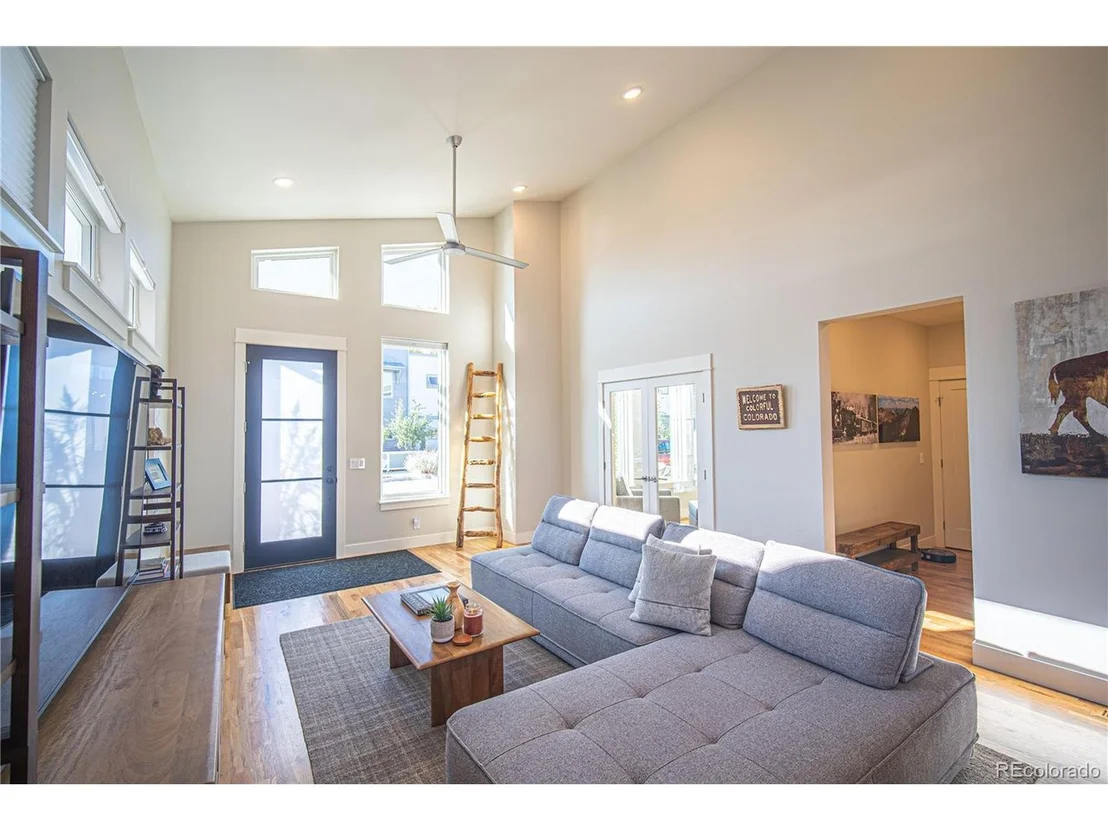 Photo of 214 Two Rivers Rd