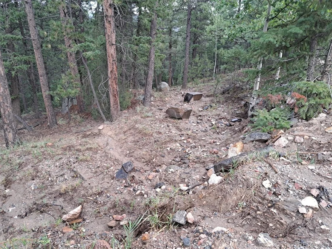 Photo of 360 Hi Meadow Dr