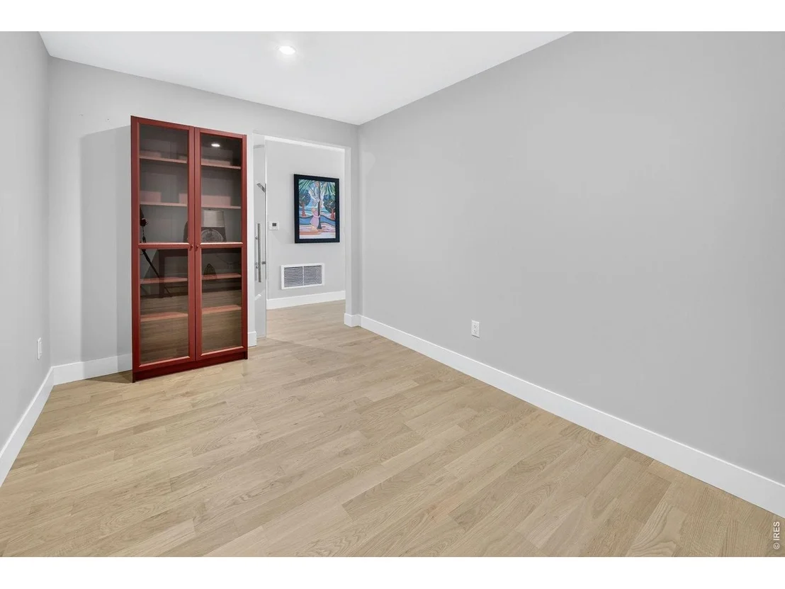 Photo of Unit 205 at 2718 Pine St