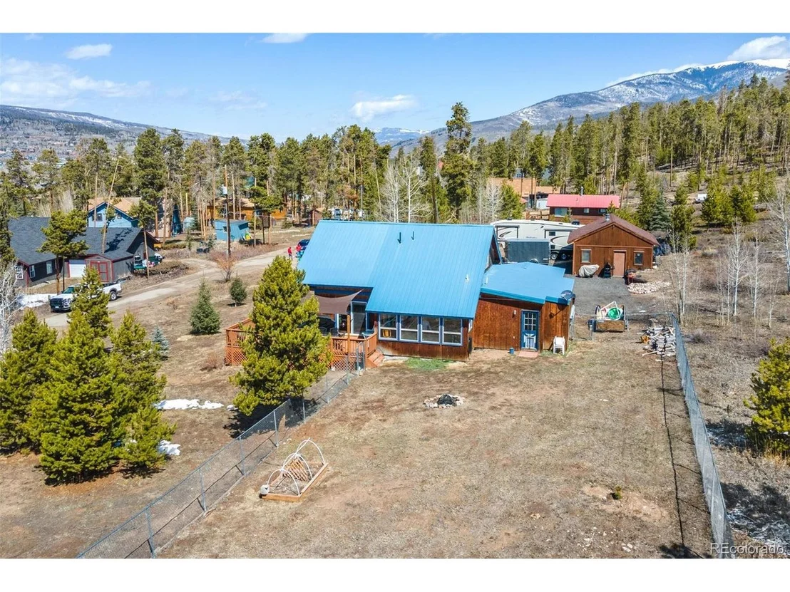 Photo of 457 G Rd