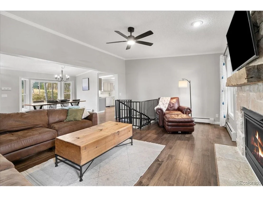 Photo of 271 Sheep Ridge Rd