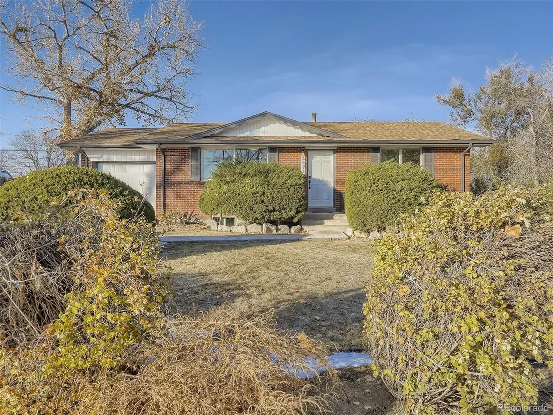 Photo of 6571 Benton Cir