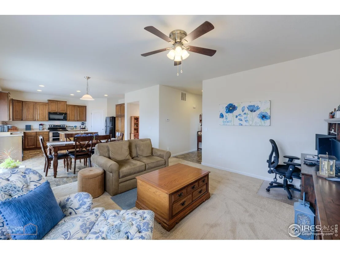 Photo of 591 Sandi Ln