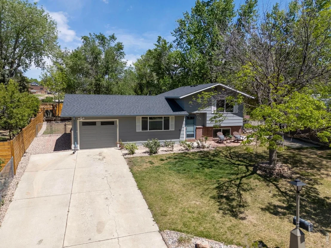 Photo of 724 Hubbard Dr