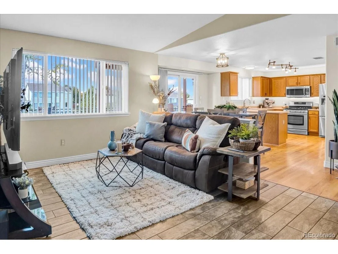 Photo of 3398 Blue Grass Cir