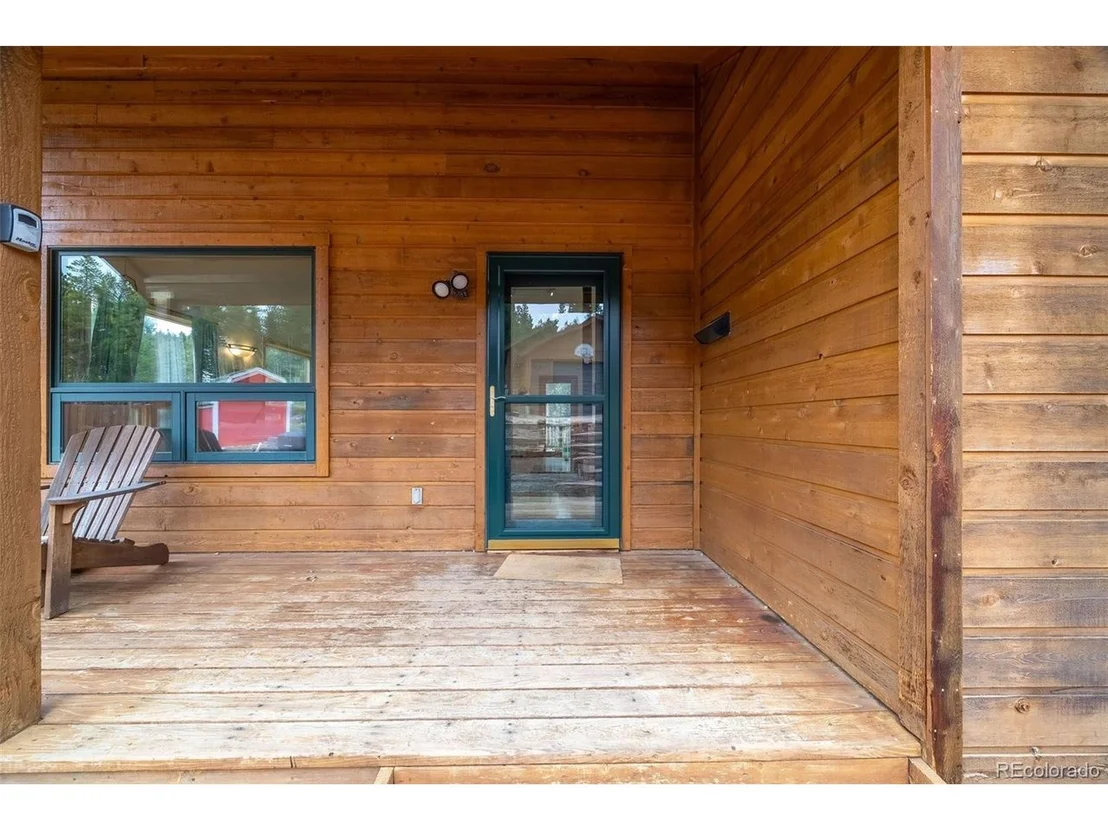 Photo of 1002 County Road 99