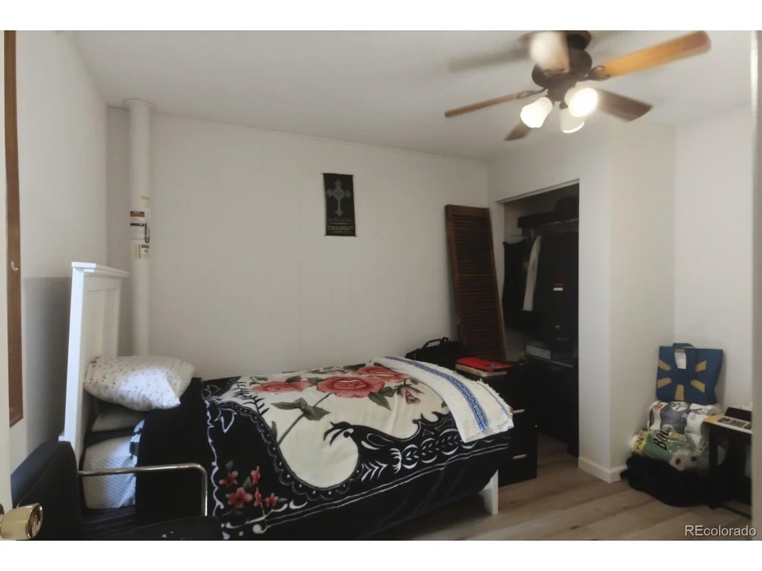 Photo of 18941 E Chaffee Pl