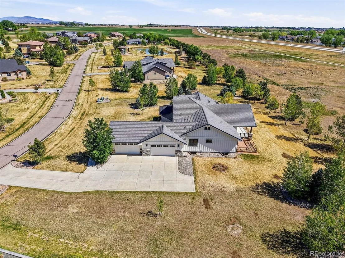 Photo of 900 Berthoud Peak Dr