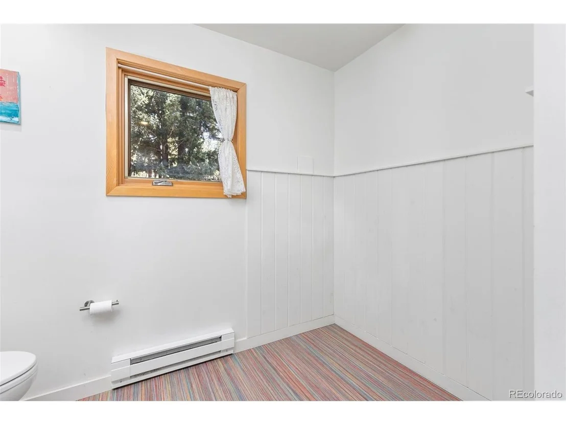 Photo of 84 Albert Dr