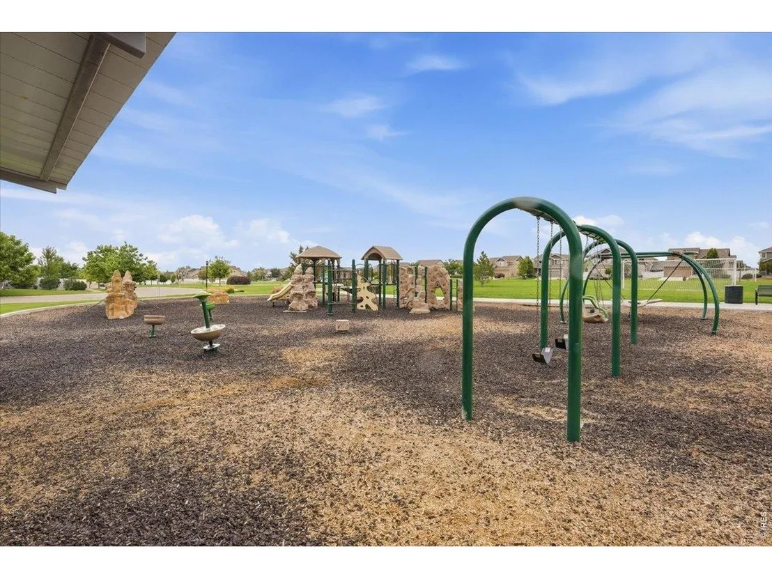 Photo of 639 Gore Range Dr
