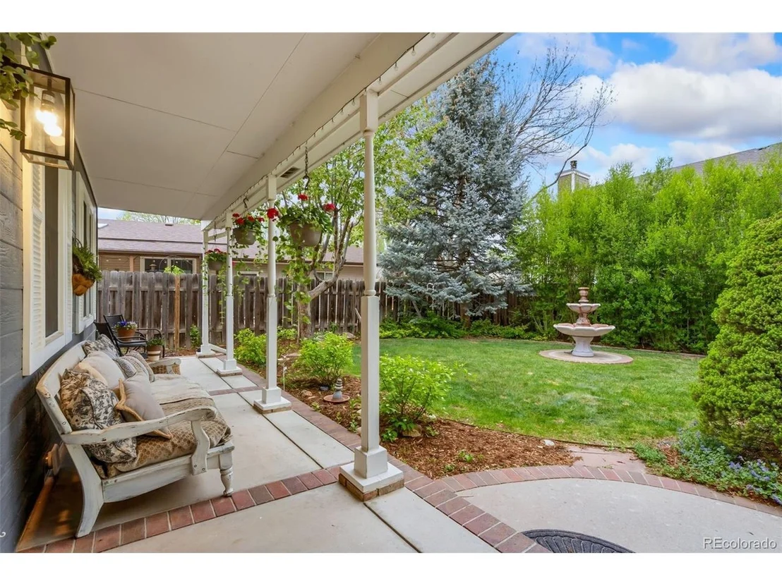 Photo of 2762 Nottingham Sq
